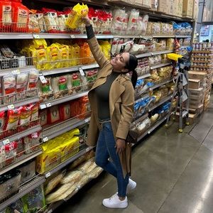 Meet your Posher, Kalena